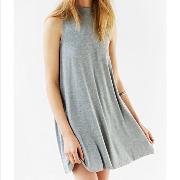 TOPSHOP Soft Gray Mock Neck Sleeveless Shift Dress Size 6 EUR 38 - Picture 1 of 8